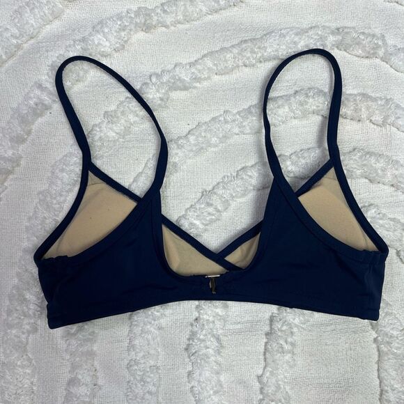 Victoria Secret XS blue bikini top - Picture 4 of 4